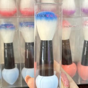 DUO de Brocha y Beauty Blender. Favorbeauty.