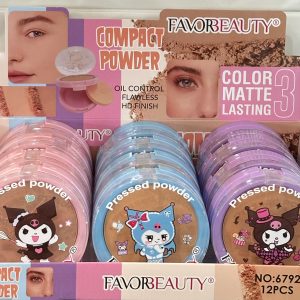 Polvo Compacto, apertura acabado HD. Larga duración. Kuromi. Favorbeauty.