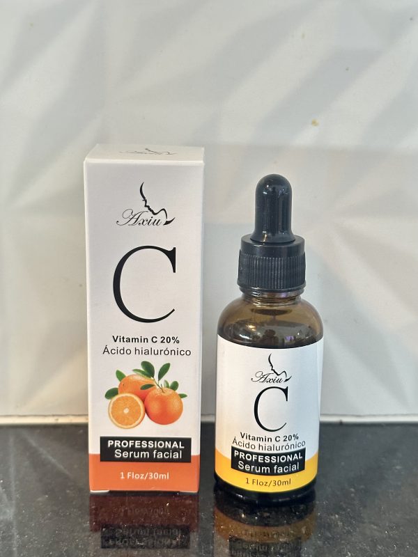 SUERO DE VITAMINA C ACTIVA + ÁCIDO HIALURÓNICO Y VITAMINA E. 30ML