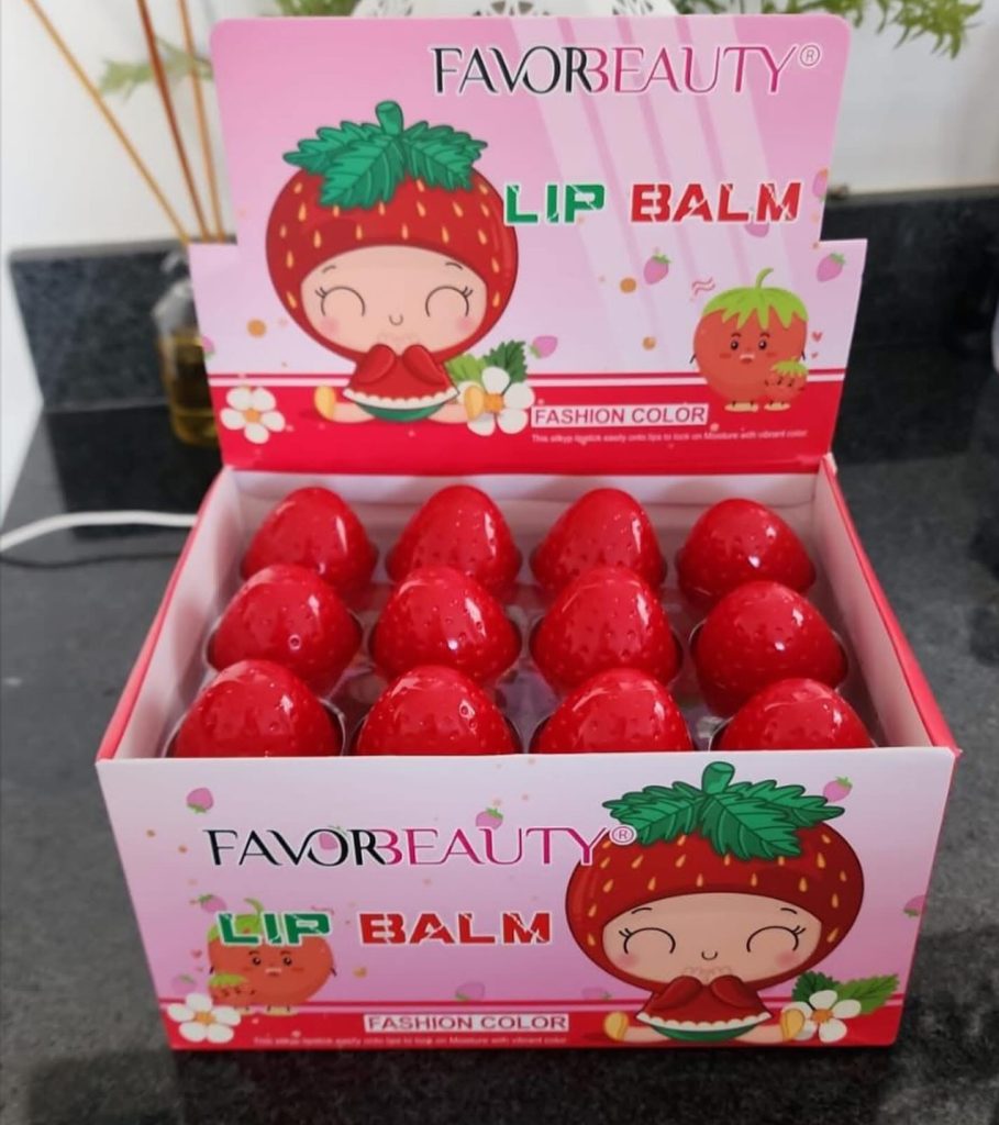 Bálsamo labial Fresitas Favorbeauty. humecta- Hidrata- Suaviza y cambia de tono a tu PH - Imagen 2