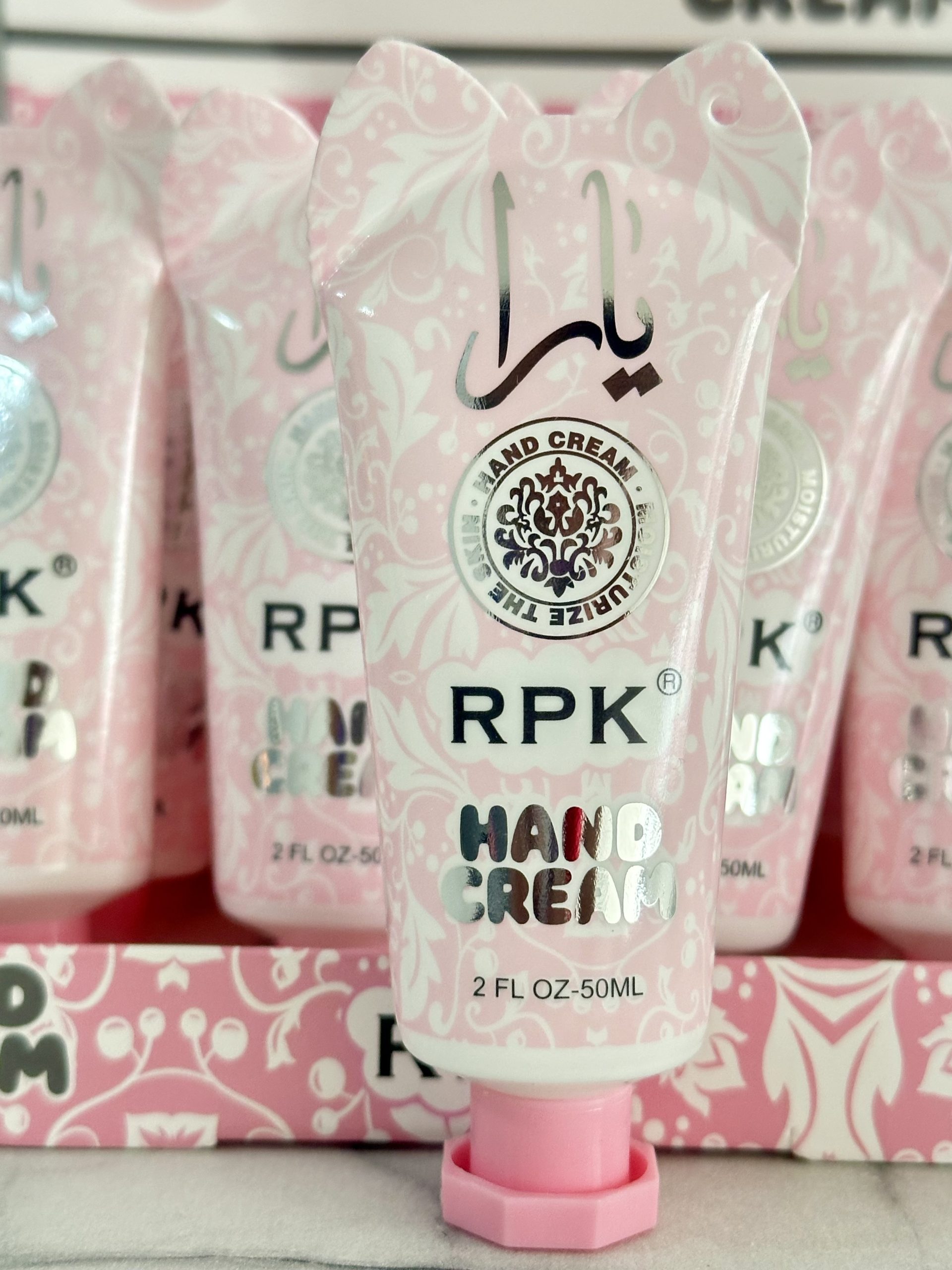 Docena Crema de Manos Yara Rosita 50 ml.