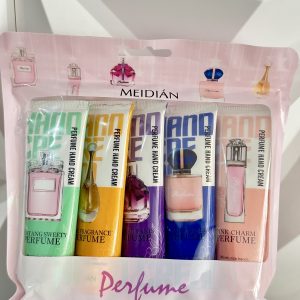 4 pack. 4 Set de 5 Cremas Manos Perfume cont. 30g cada una