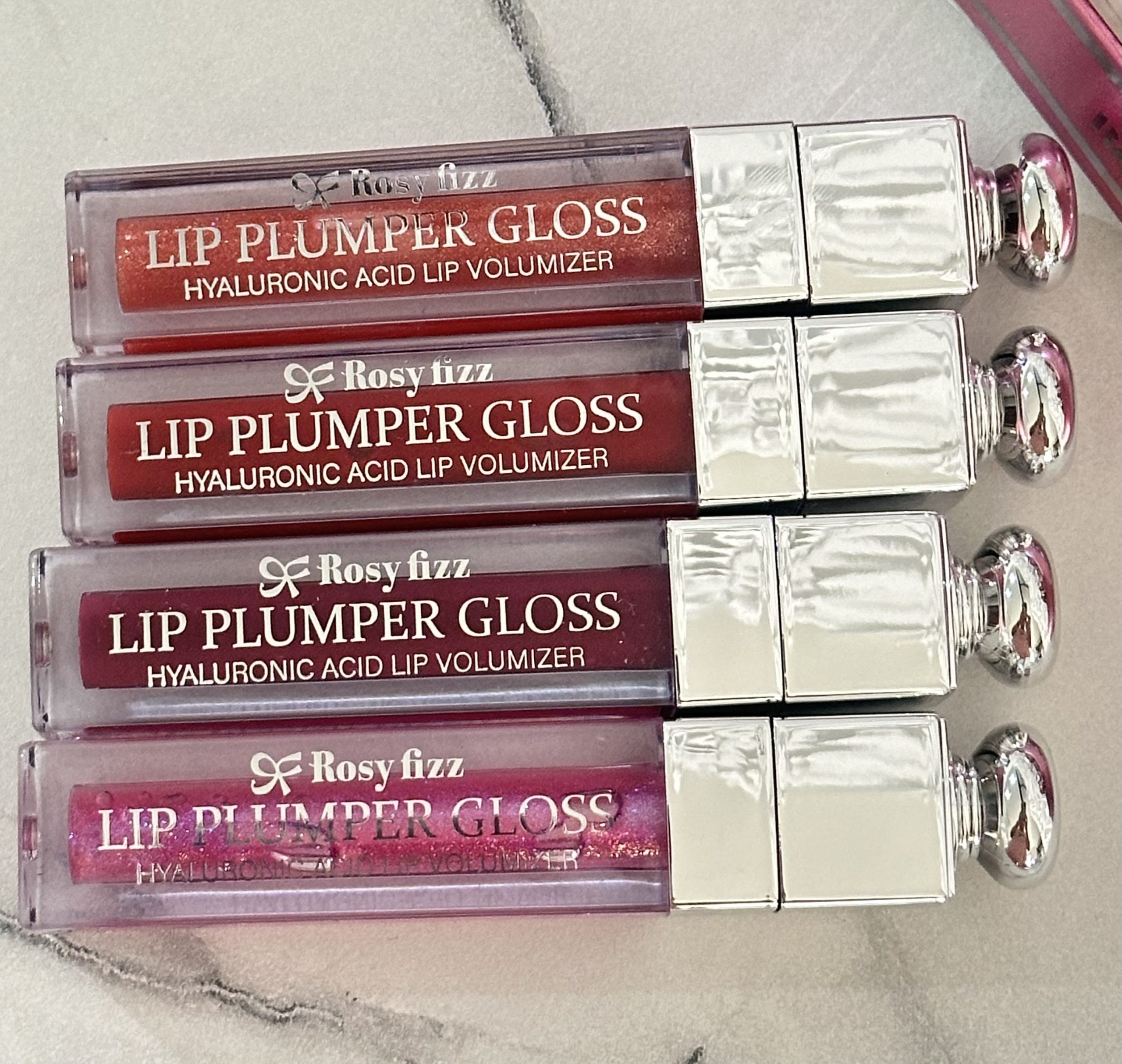Caja con 24 LipGloss Voluminizador con Ácido Hialuronico Tipo DIOR. Brillo intenso, Efecto volumen, Máxima Hidratación y Humectacion. - Imagen 5