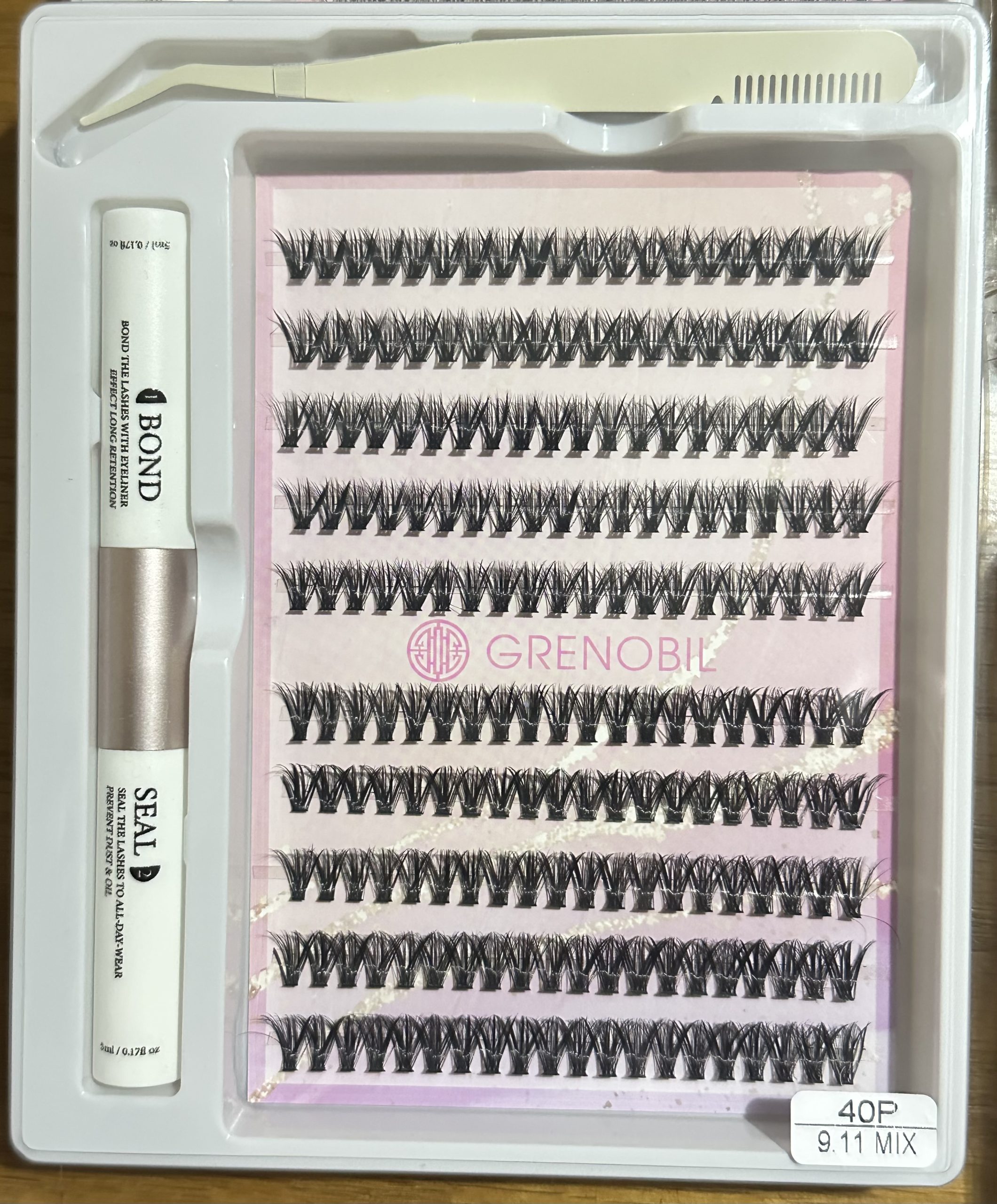 6 pack. 6 Set de Pestañas extensión racimo con pinza/ cepillito, sellador y pegamento.