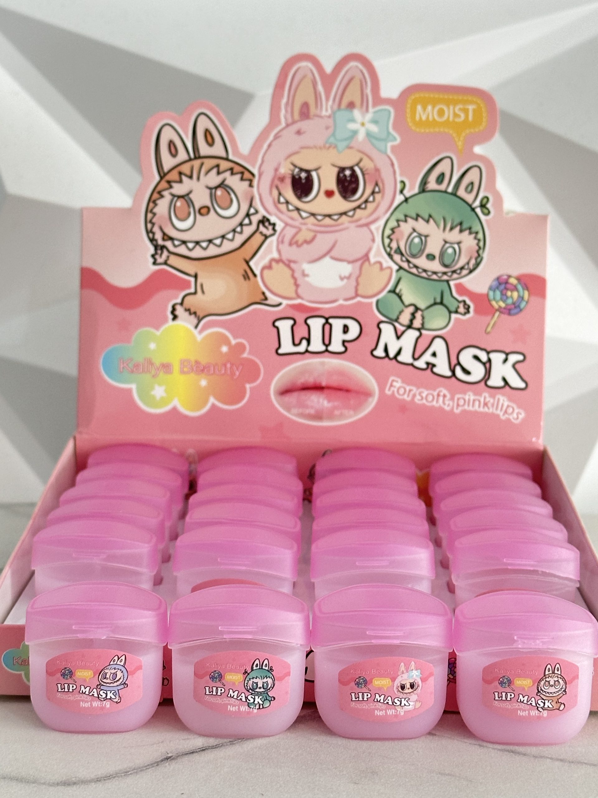 Caja con 24 Bálsamos Vaseinas Labubu Hidrata, Suaviza, Repara. - Imagen 2