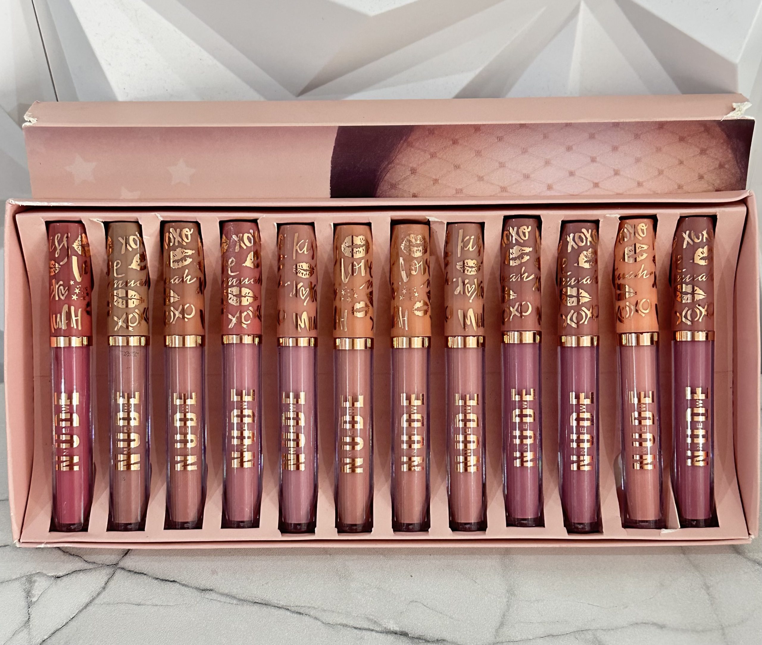Set 12 Lipstick Labiales New NUDE Matte. Larga Duración